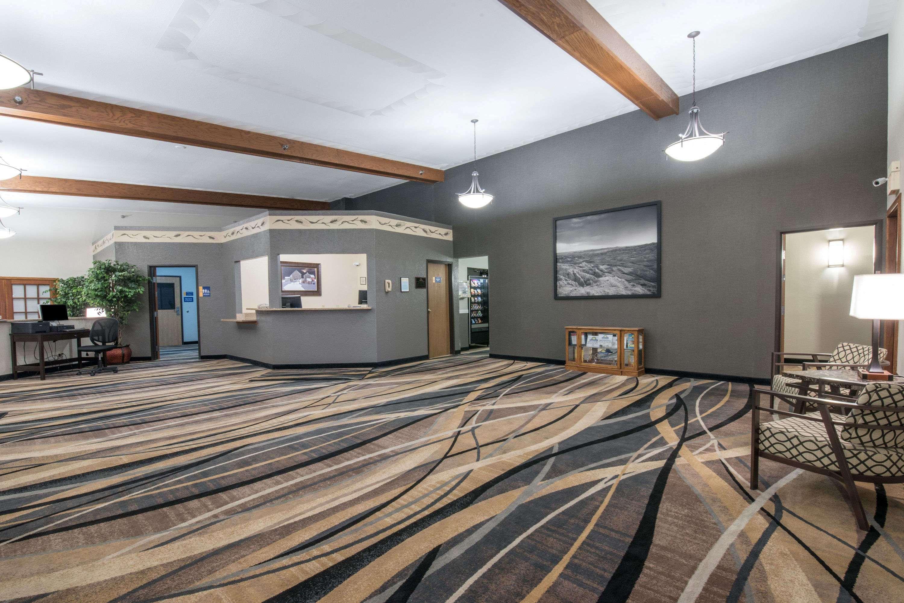Days Inn By Wyndham Watertown Exterior photo